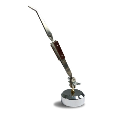 Зажим пинцет с изогнутыми кончиками на основании для пайки плат, микросхем