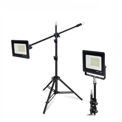 Прожектор светодиодный 50Вт на усиленном штативе LS240K-NP с возможностью наклона верхней секции