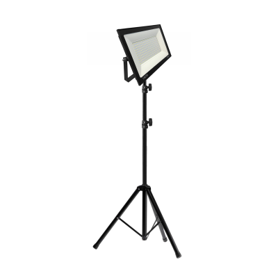 Светодиодный строительный прожектор 150 Вт на штативе строительном JBH-PRJ