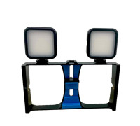 Комплект для съемки с держателем для телефона и двумя осветителями на аккумуляторе