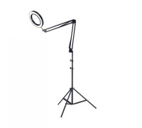 Напольная лампа в виде светодиодного светильника диаметром 16 см на пантографе на штативе JBH