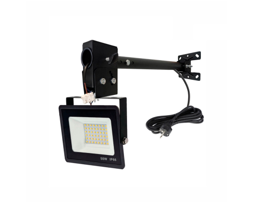 Прожектор 50 Вт с кабелем 3м и клеммами на усиленном кронштейне DN02-PRJ для подсветки витрины уличной, баннера